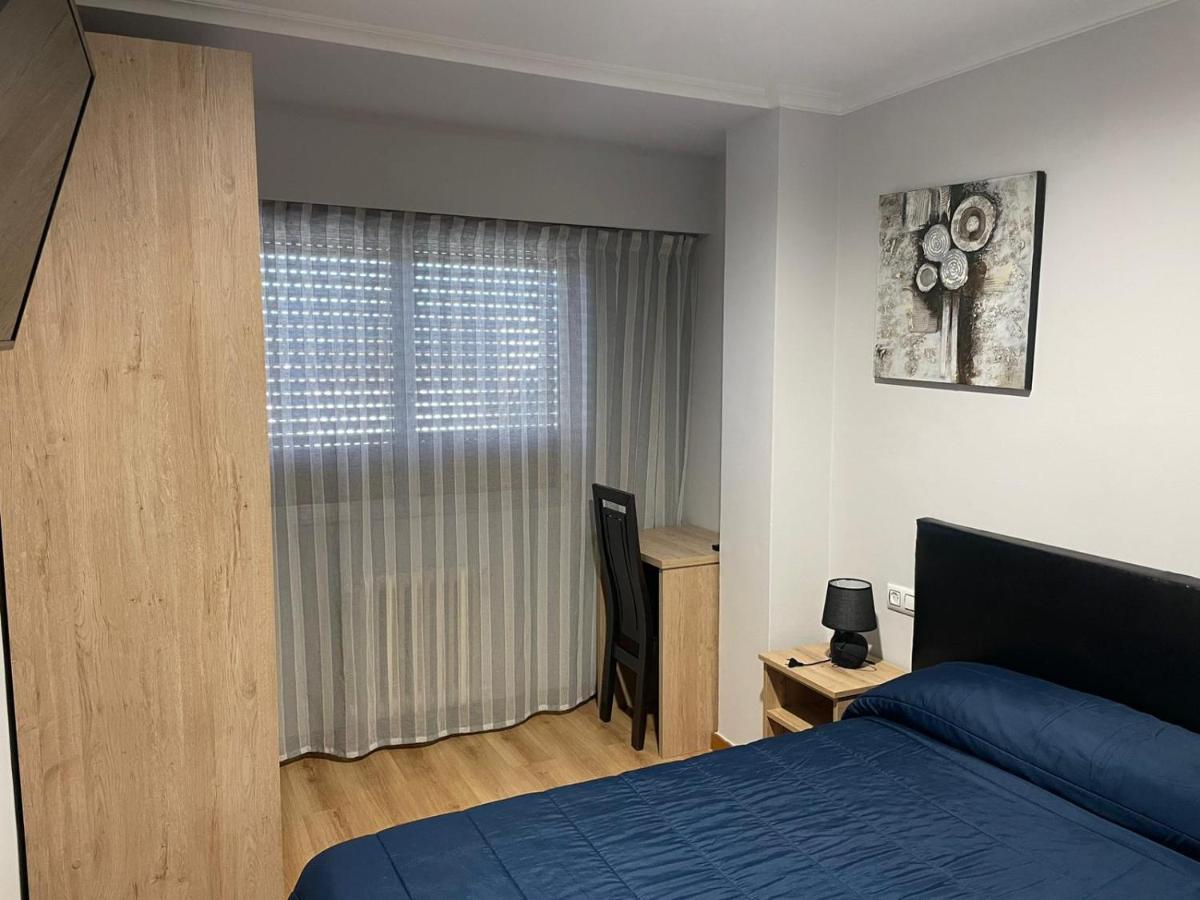 Hostal Cid Оренсе Екстер'єр фото