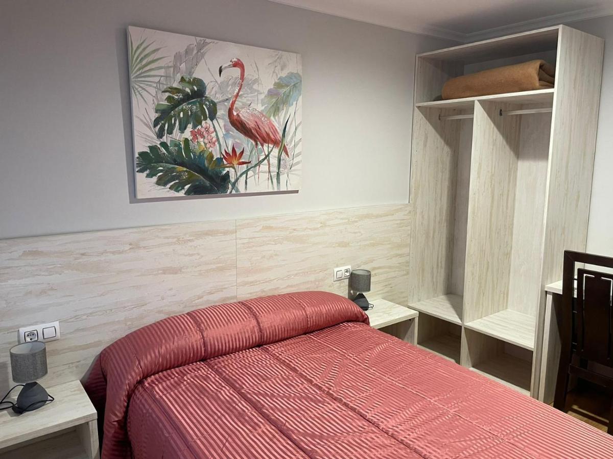Hostal Cid Оренсе Екстер'єр фото