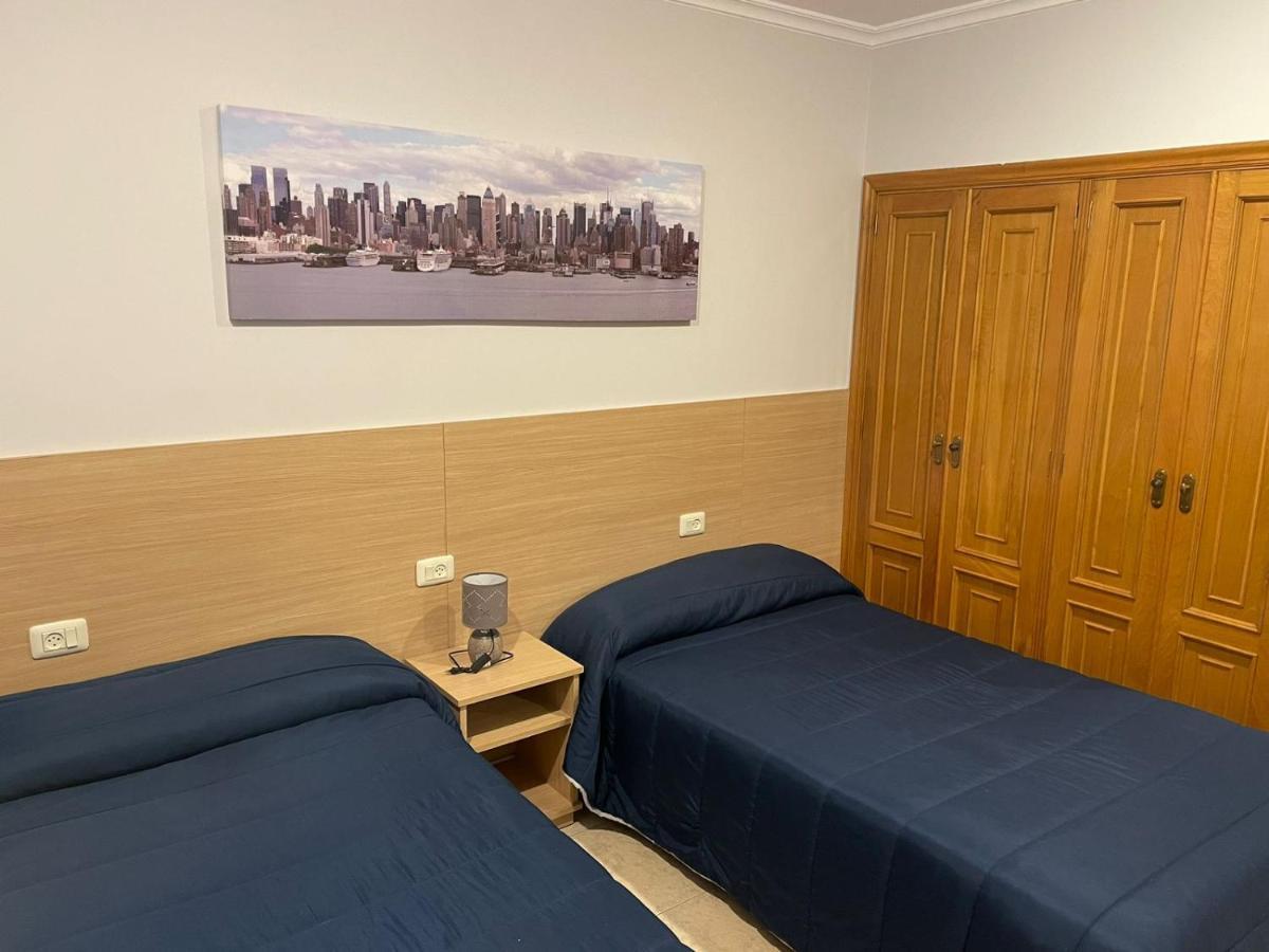 Hostal Cid Оренсе Екстер'єр фото